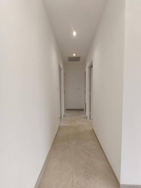 Maison - 111 m² - 5 pièces