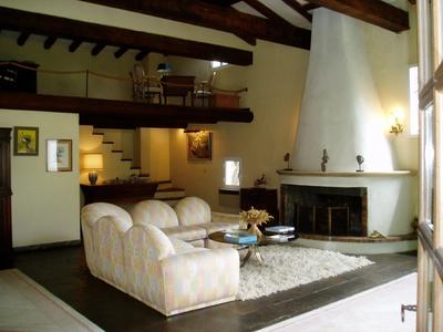 Maison - 900 m² - 20 pièces