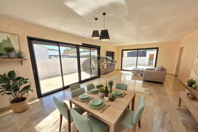 Villa - 100 m² - 4 pièces