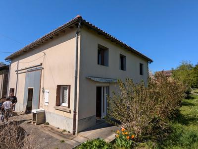 Maison - 85 m² - 4 pièces