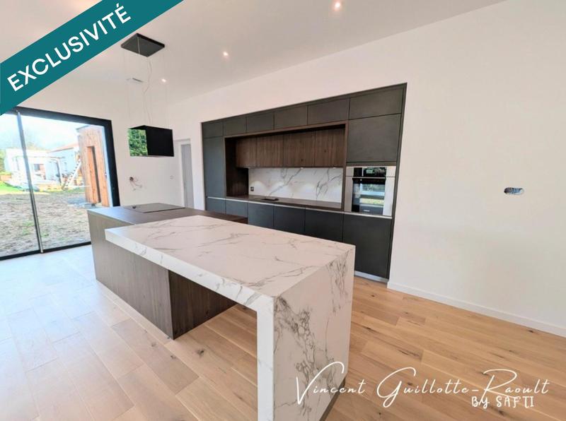 Maison - 150 m² - 5 pièces