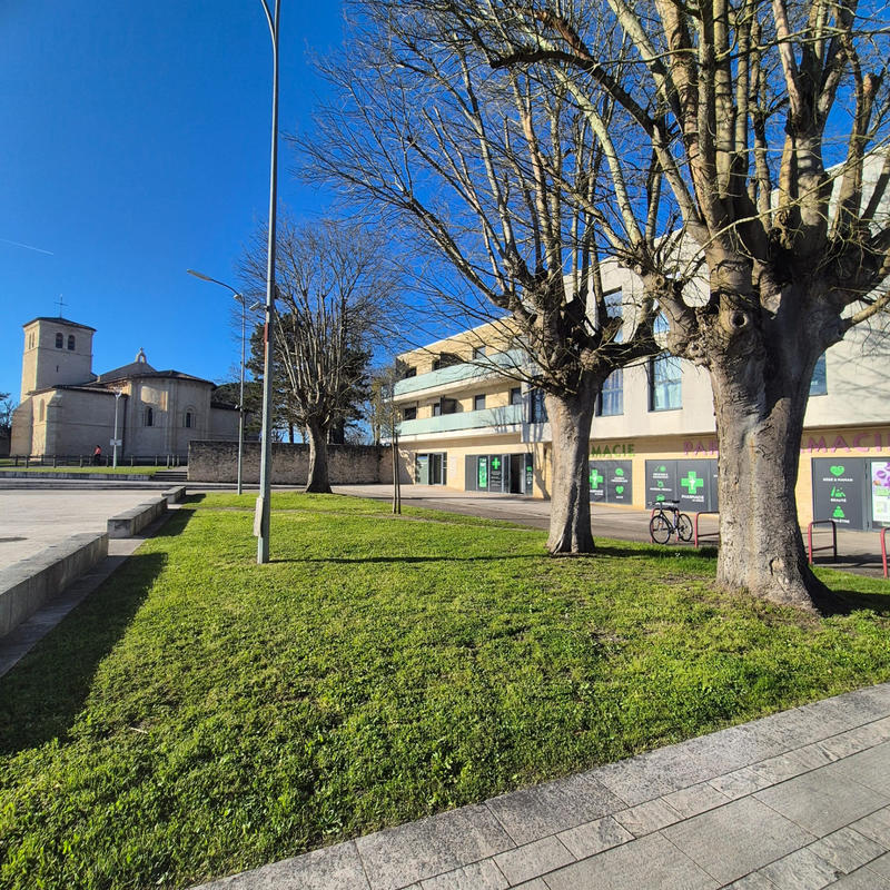 Appartement - 90 m² - 4 pièces