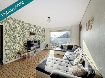 Maison - 157 m² - 11 pièces