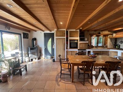 Maison - 134 m² - 5 pièces