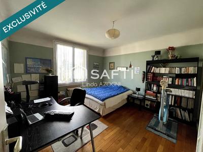 Maison - 121 m² - 6 pièces