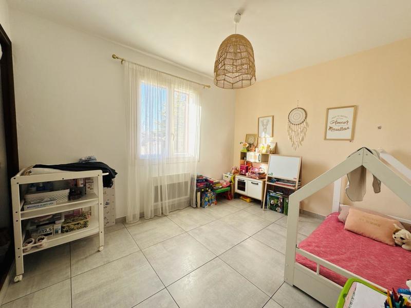 Propriété - 116 m² - 4 pièces