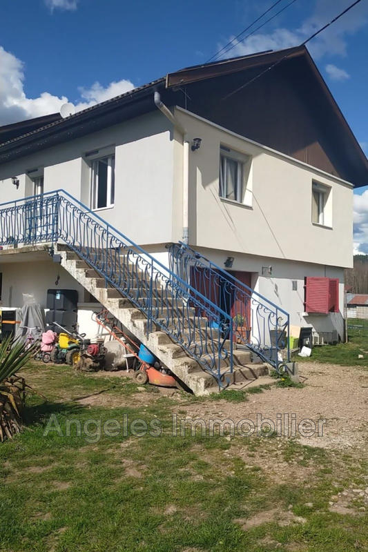 Pavillon - 125 m² - 5 pièces