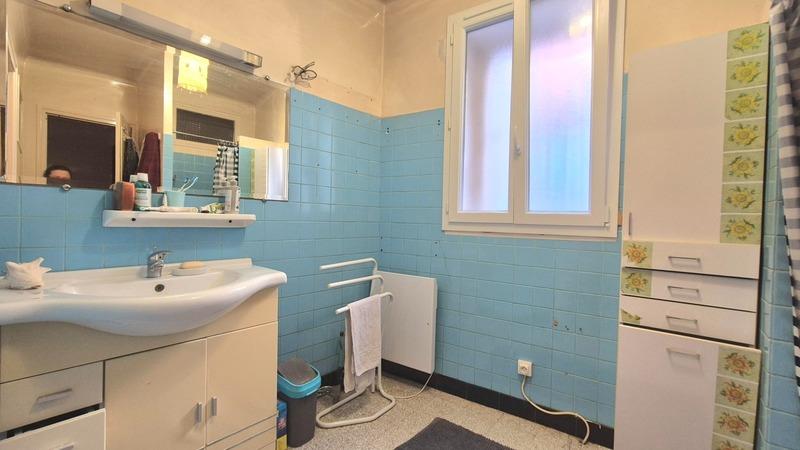 Maison - 212 m² - 8 pièces