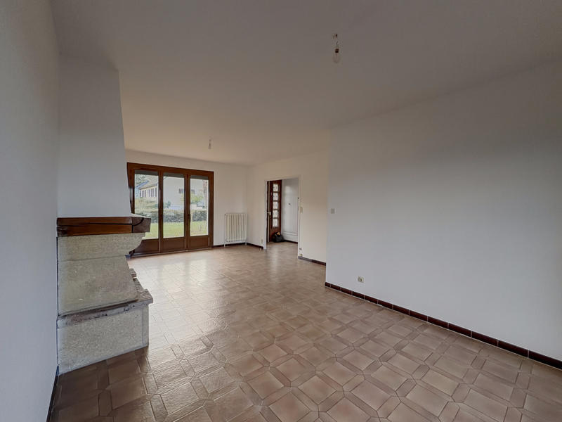 Maison - 92 m² - 5 pièces