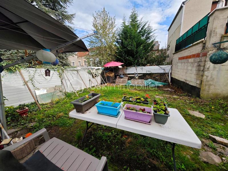 Maison - 111 m² - 6 pièces