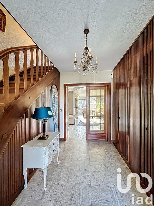 Maison - 173 m² - 8 pièces