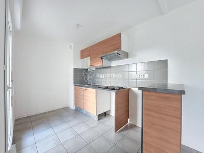 Appartement - 55 m² - 3 pièces