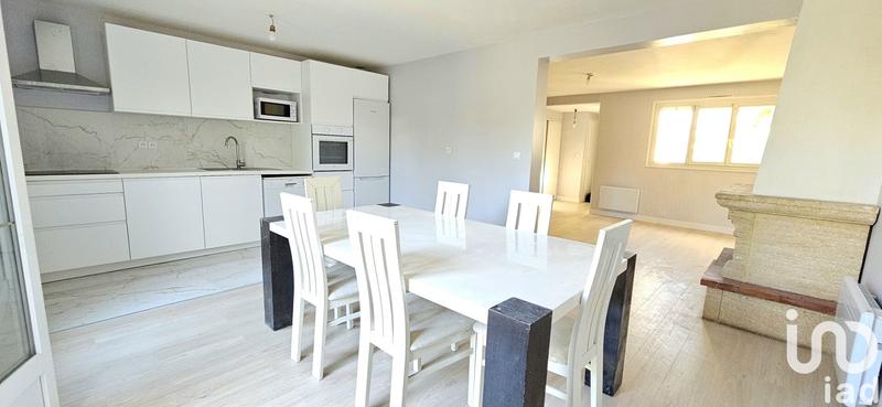 Maison - 87 m² - 5 pièces