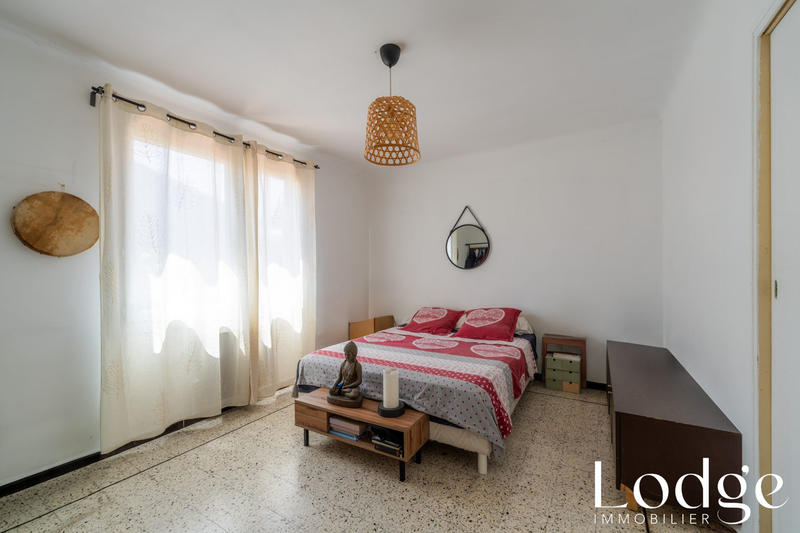 Maison - 93 m² - 5 pièces