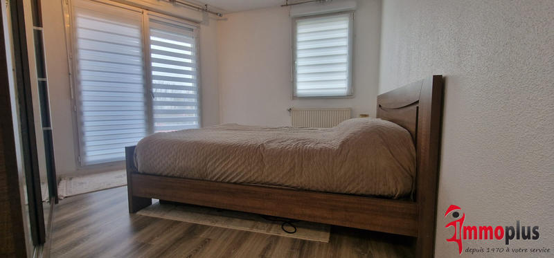 Appartement - 100 m² - 5 pièces