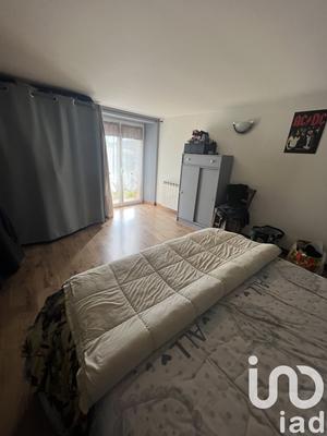 Maison - 136 m² - 9 pièces