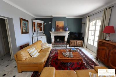 Villa - 154 m² - 5 pièces