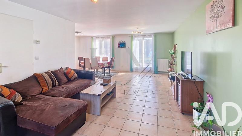 Maison - 111 m² - 6 pièces