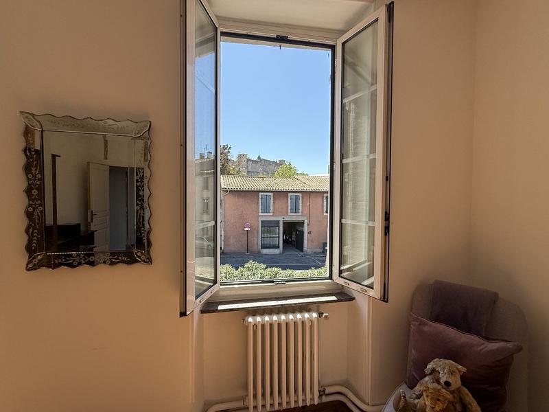 Maison - 180 m² - 8 pièces