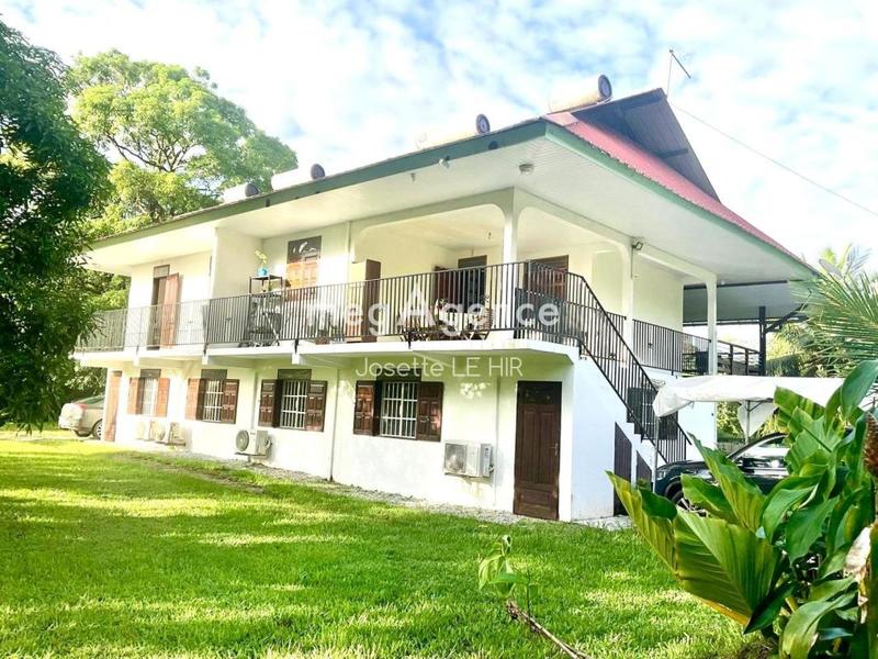 Immeuble - 254 m² - 10 pièces