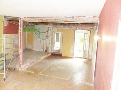 Maison - 225 m² - 11 pièces