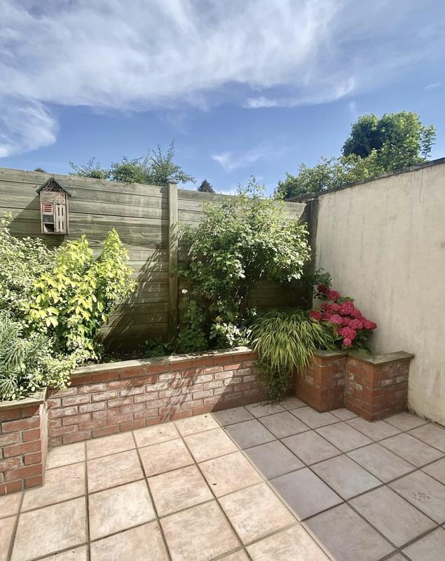 Maison - 90 m² - 3 pièces