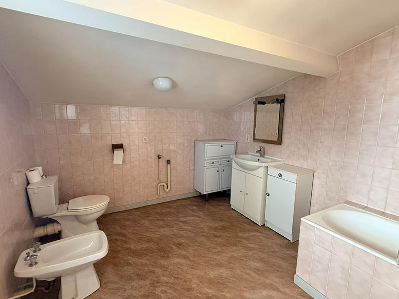 Maison - 103 m² - 4 pièces