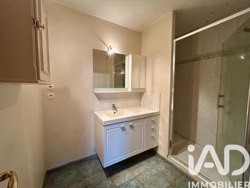 Appartement - 81 m² - 5 pièces