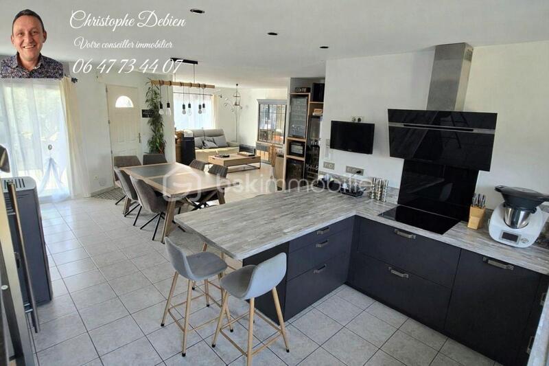 Villa - 182 m² - 9 pièces