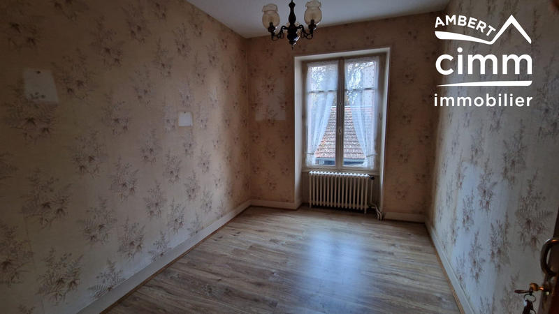 Maison - 180 m² - 12 pièces