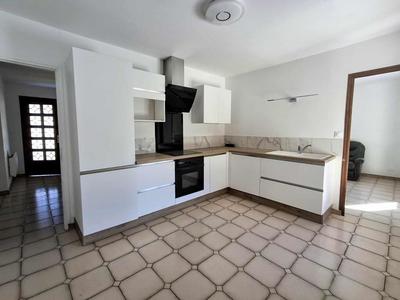 Maison - 102 m² - 4 pièces