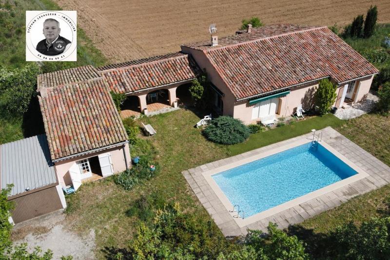 Maison - 190 m² - 5 pièces