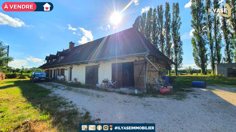 Maison - 220 m² - 8 pièces