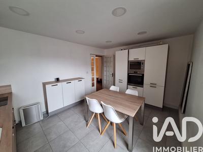 Appartement - 140 m² - 5 pièces