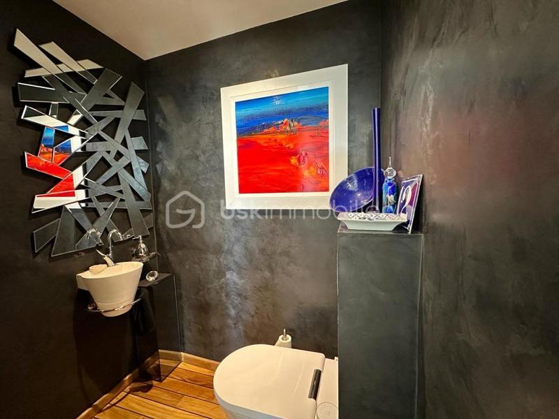 Appartement - 92 m² - 3 pièces