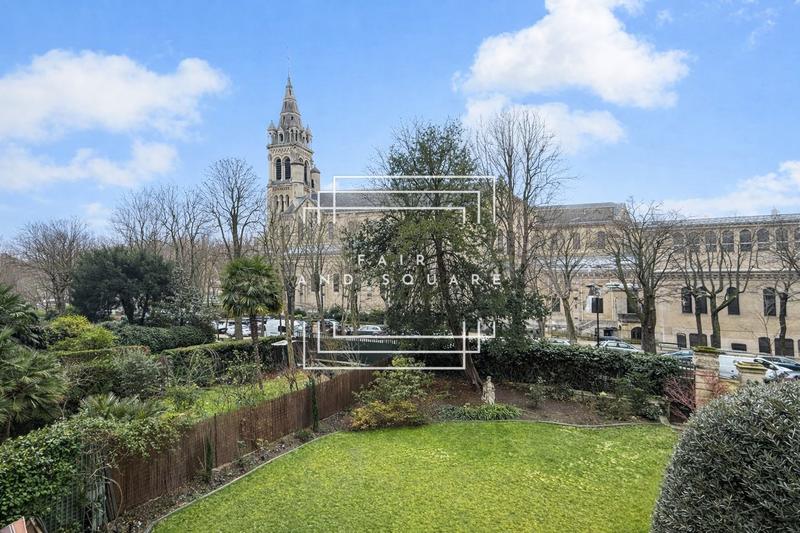 Appartement - 148 m² - 6 pièces