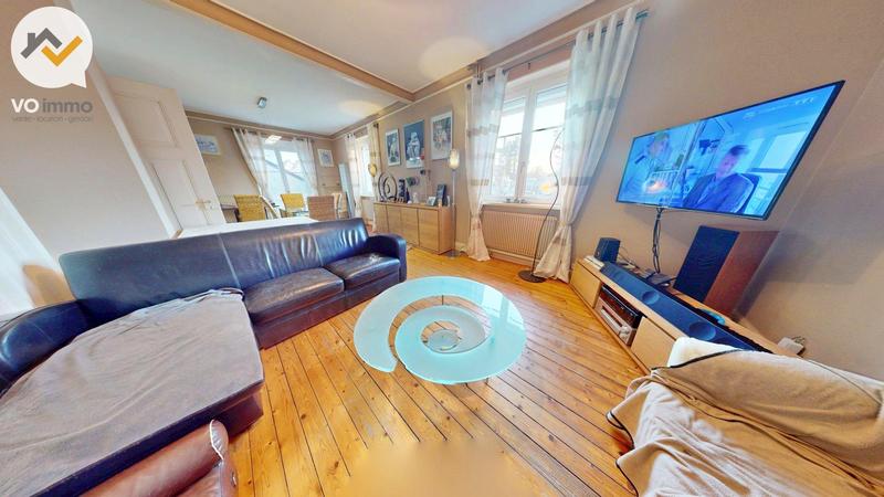 Maison - 154 m² - 9 pièces