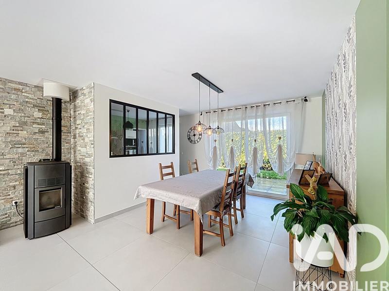 Maison - 86 m² - 4 pièces