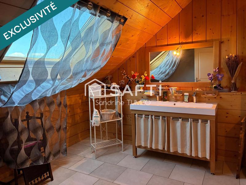 Maison - 174 m² - 7 pièces