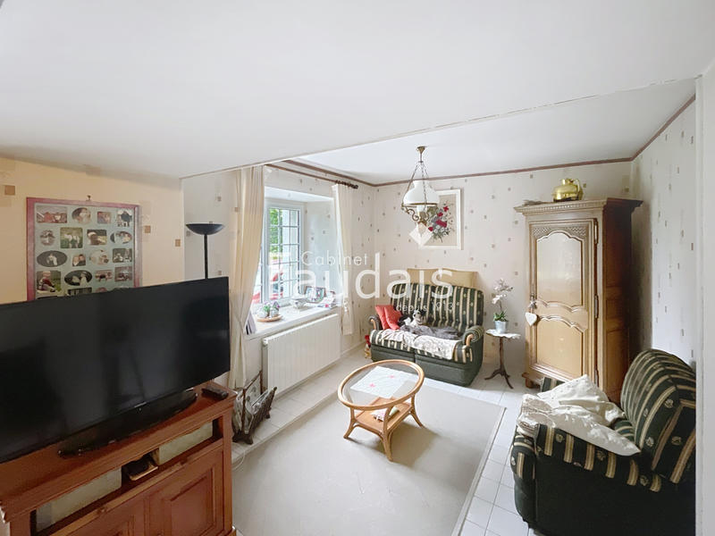 Maison - 128 m² - 8 pièces