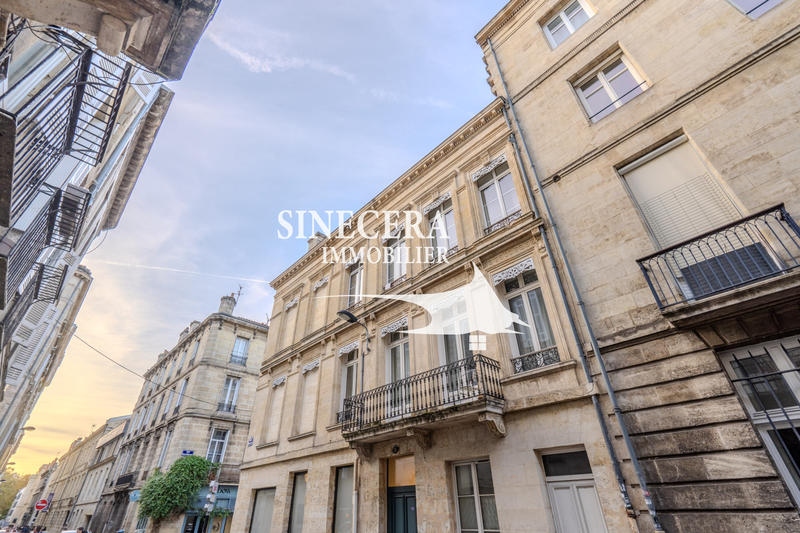 Appartement - 77 m² - 3 pièces