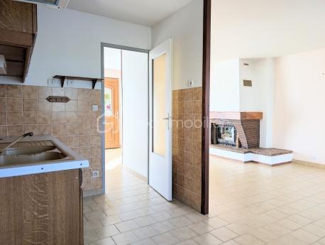 Maison traditionnelle - 71 m² - 4 pièces