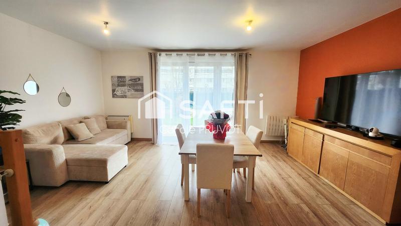 Maison - 94 m² - 5 pièces