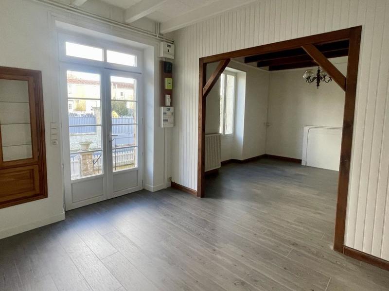 Maison - 86 m² - 4 pièces