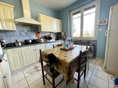 Maison - 81 m² - 4 pièces