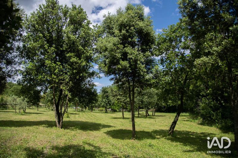 Maison - 434 m² - 11 pièces