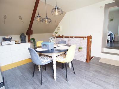 Maison ancienne - 232 m² - 11 pièces