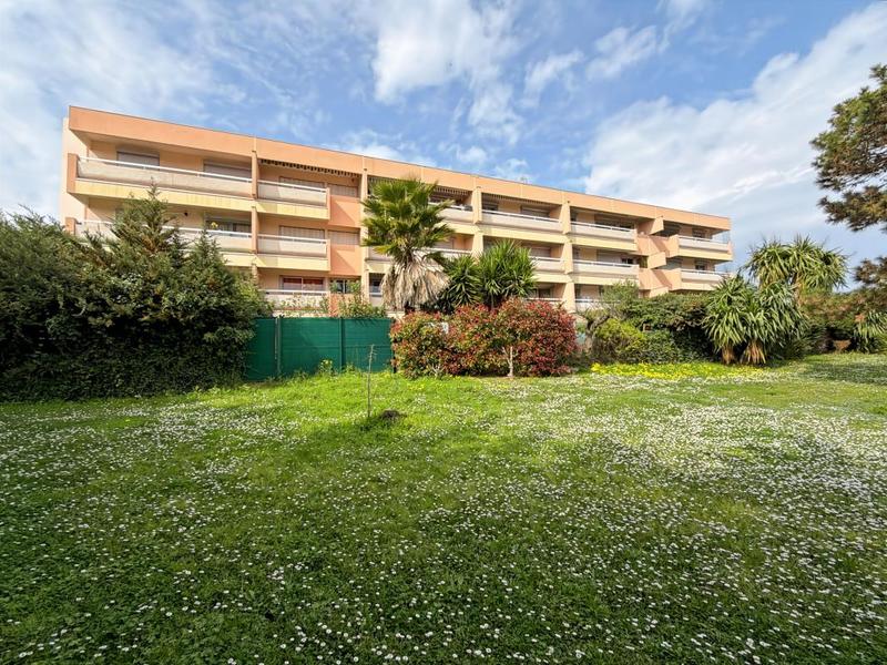 Appartement - 88 m² - 4 pièces