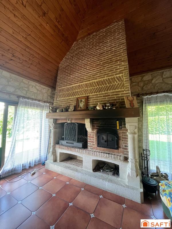 Maison - 159 m² - 6 pièces