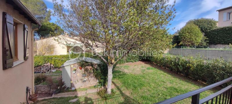 Demeure - 165 m² - 9 pièces